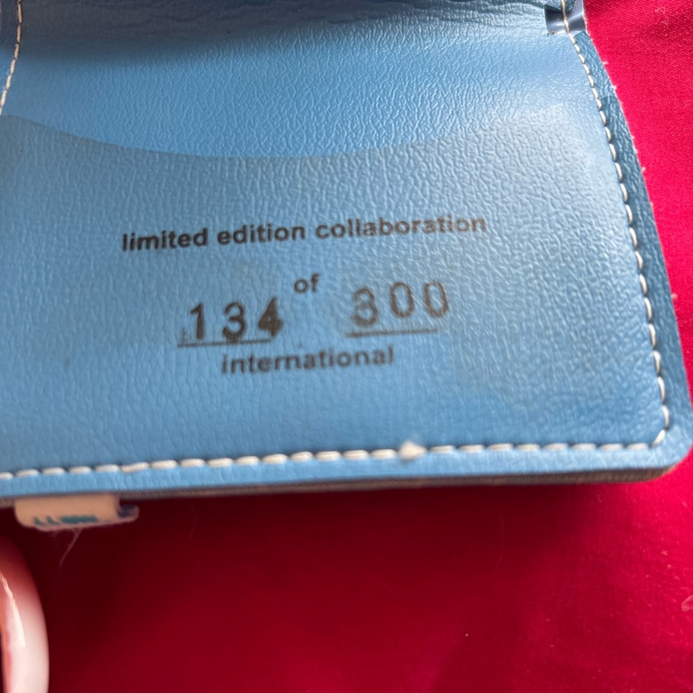 Paul Frank Elvis Wallet LTD Edition TCB Blue 134 of 300 Free Tote Bag Included! - Picture 7 of 8